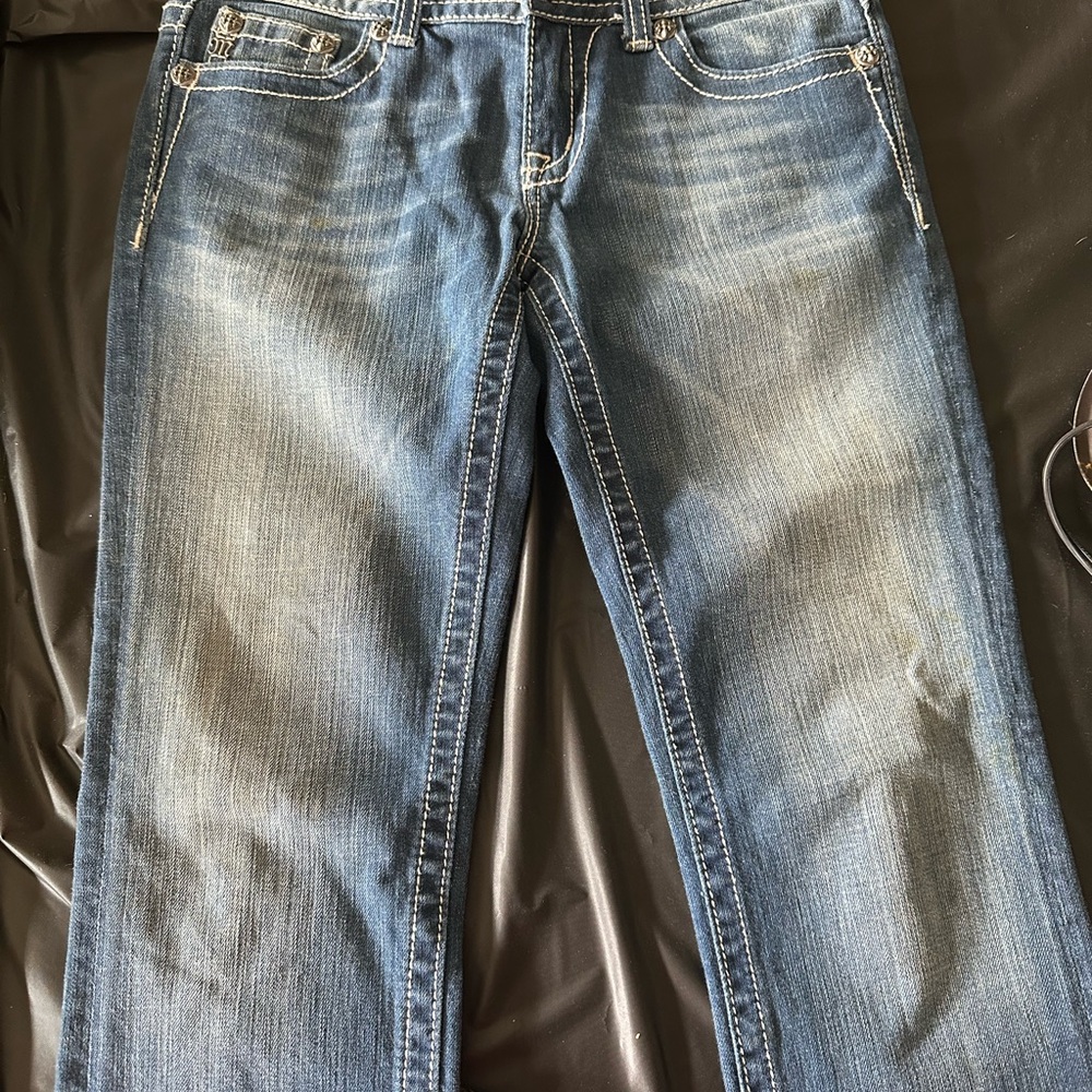 Miss Me Blue Ankle Cropped Jeans with Distressed Details